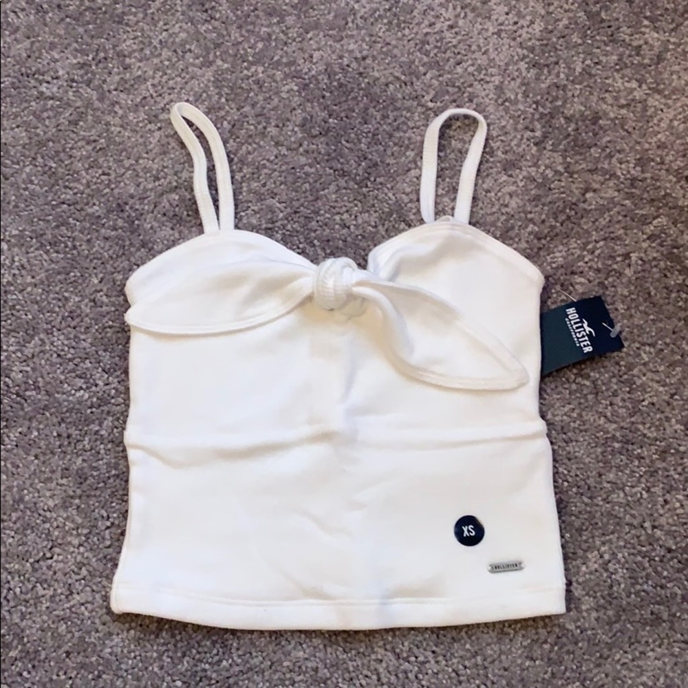 NWT Hollister Crop Top